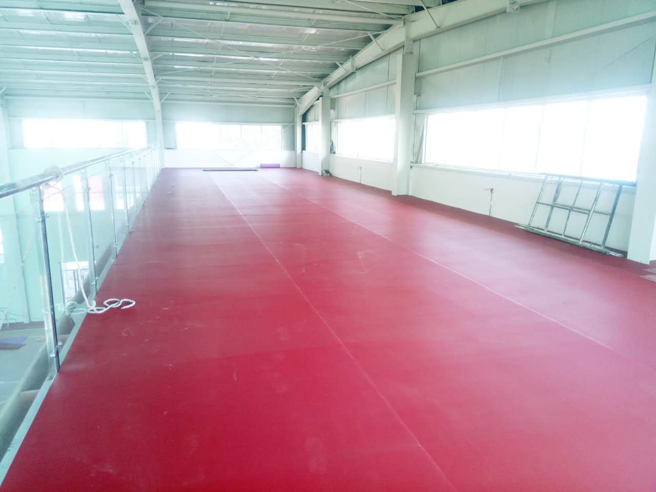 J9直营集团运动地板为消防官兵强身健体奉献力量