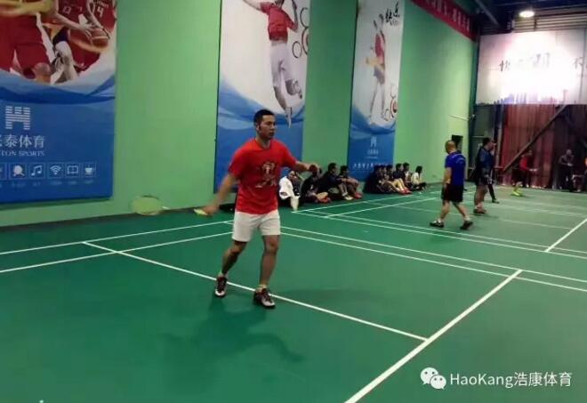 J9直营集团H6会排汗的运动地板“落户”江苏盐城市