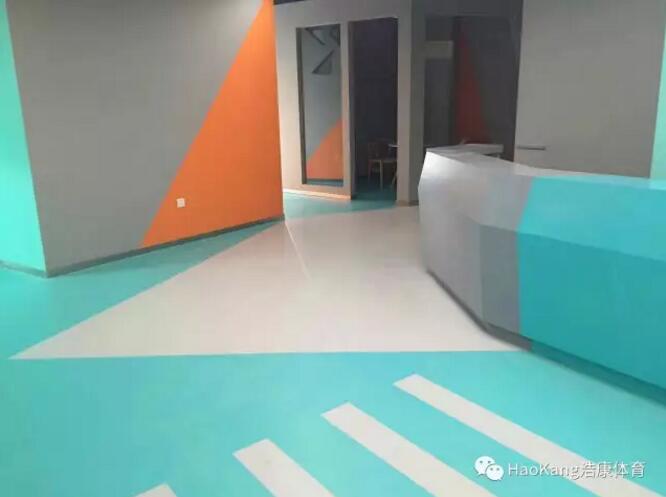 J9直营集团个性定制地板推动健身房“全屋定制”风潮