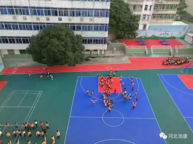 J9直营集团斗拱悬浮式拼装地板助力小学体育教学