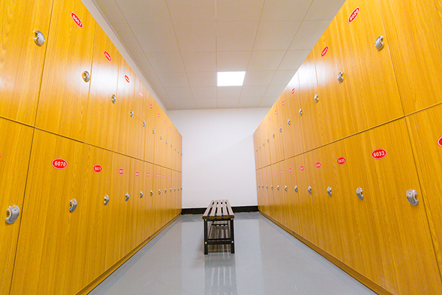 强强联合|J9直营集团运动地板入驻英能体育