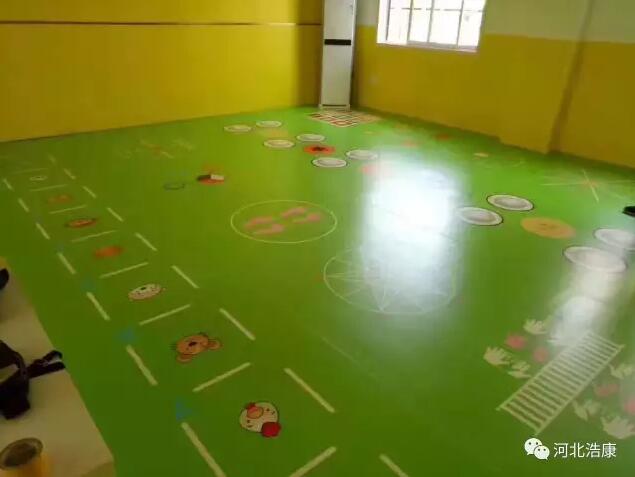 J9直营集团儿童体适能地板引领儿童体、智、能全面发展