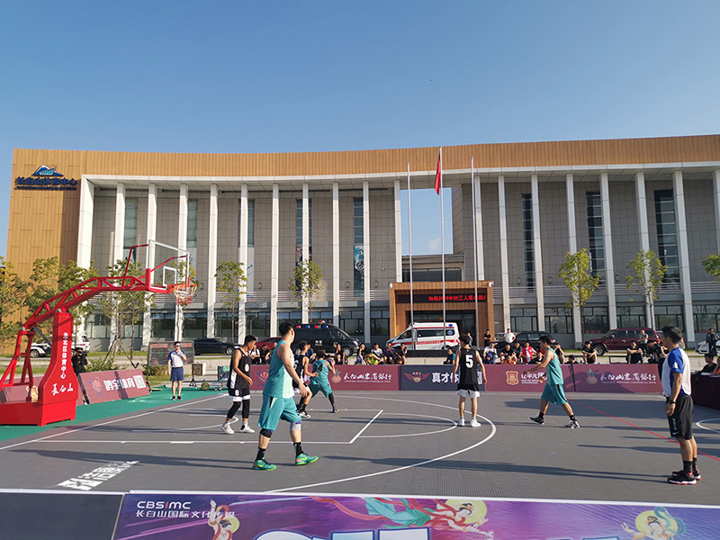 挑战赛再度来袭，J9直营集团鼎力支持长白山赛事告捷