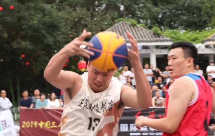 赵云持枪踏龙骨,谁敢与争雄