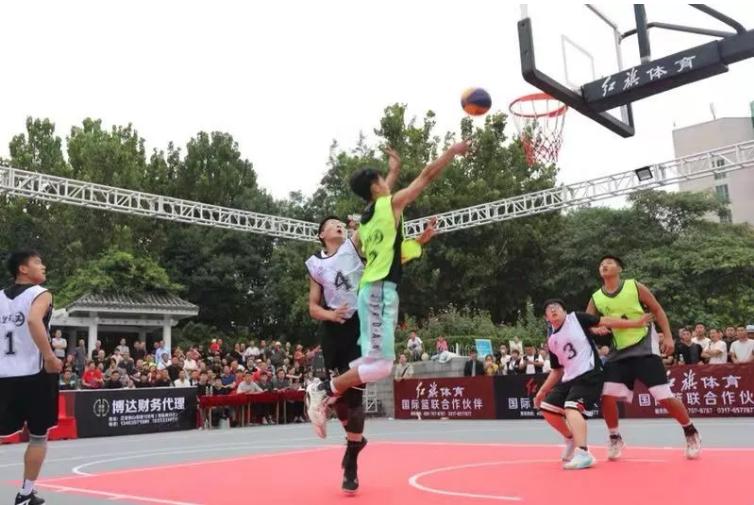 赵云持枪踏龙骨,谁敢与争雄